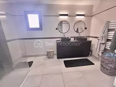 Maison, 124 m²