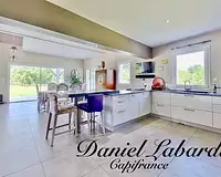 Maison, 195 m²