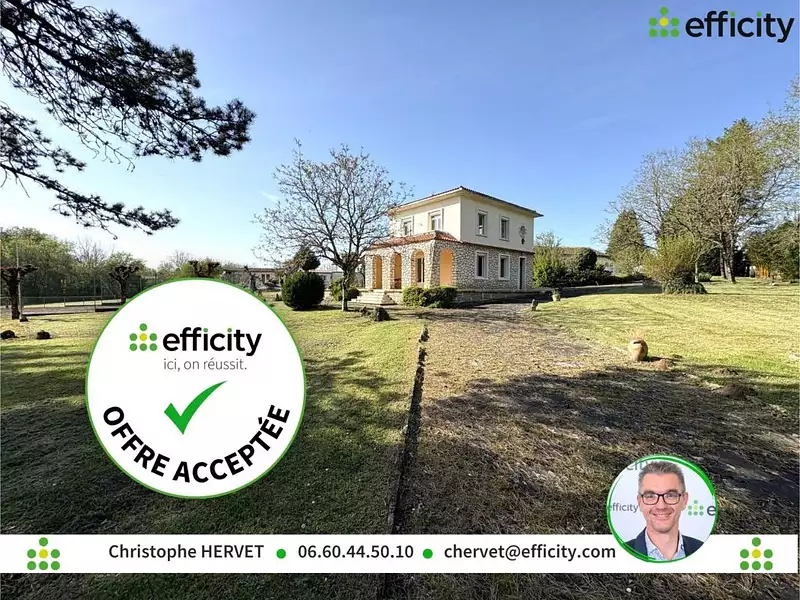 Maison, 260 m²