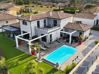 Maison, 260 m²