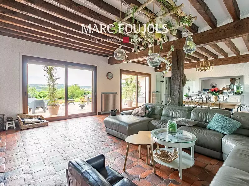 Maison, 240 m²