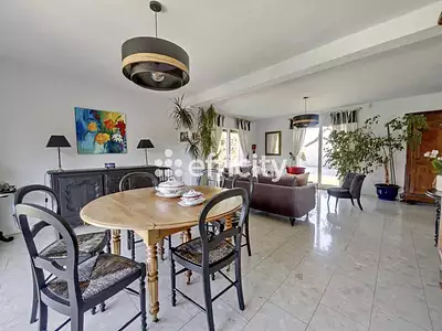 Maison, 175 m²