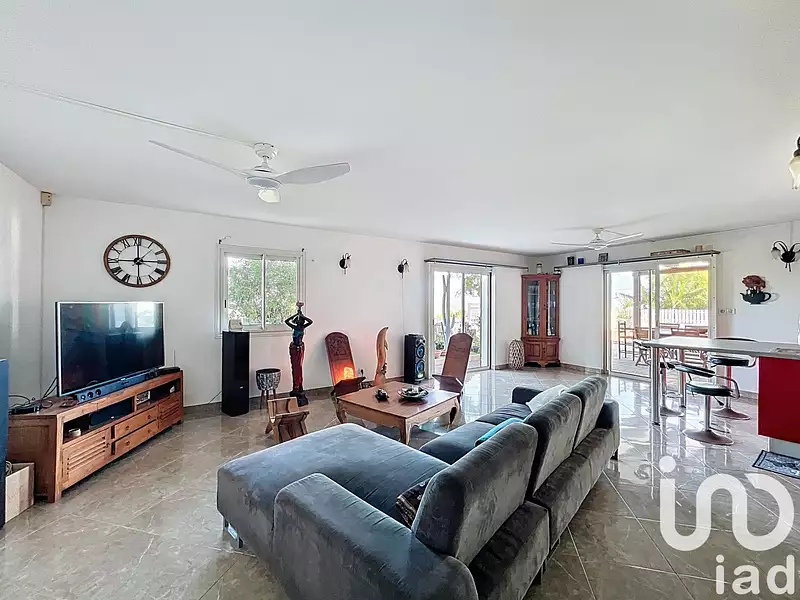 Maison, 185 m²
