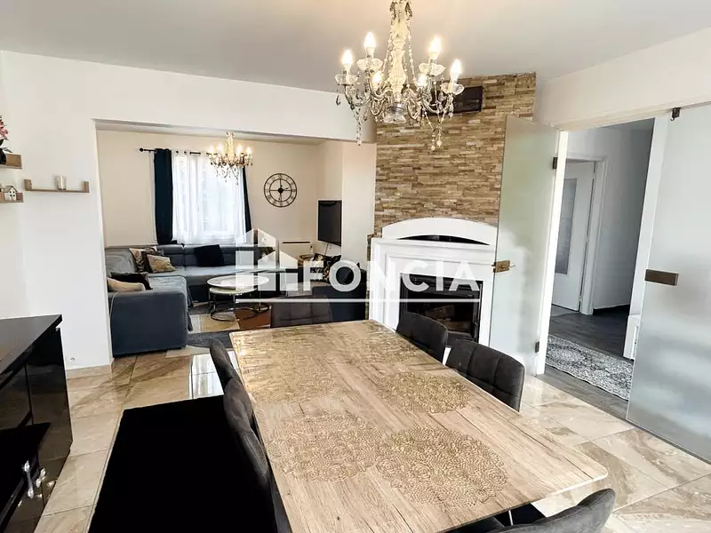 Maison, 150 m²
