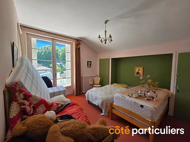 Maison, 185 m²