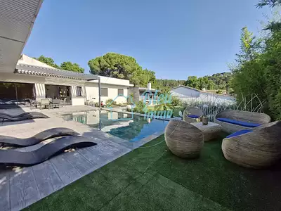 Maison, 180 m²
