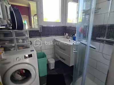 Maison, 77 m²