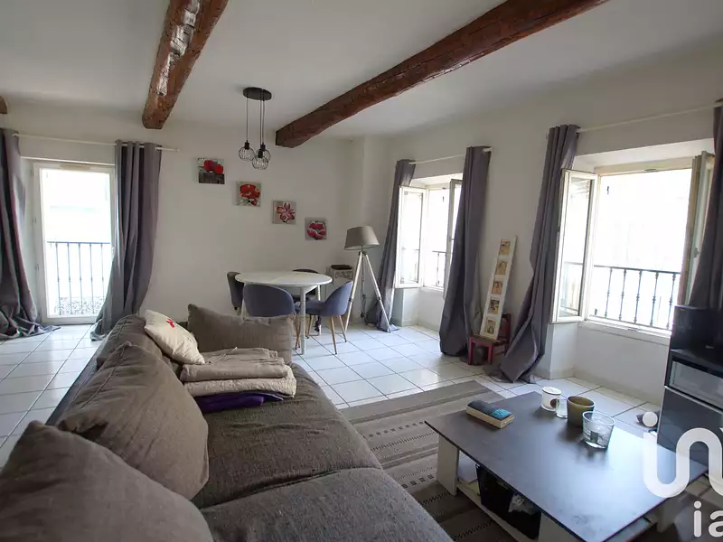 Immeuble, 177 m²