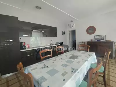 Maison, 580 m²