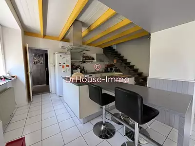 Maison, 141 m²