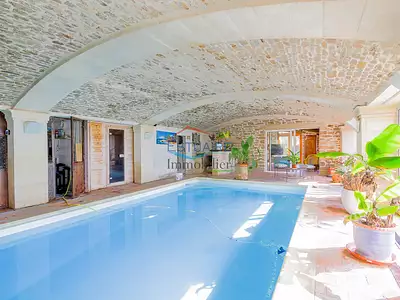 Maison, 275 m²