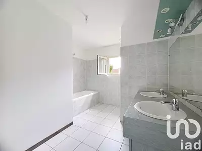 Maison, 111 m²