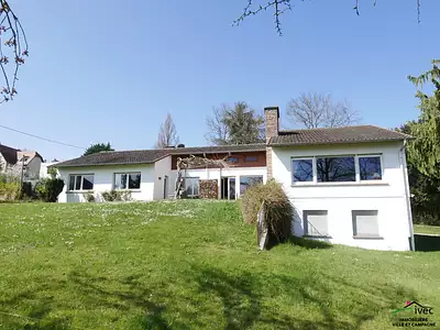 Maison, 358,3 m²