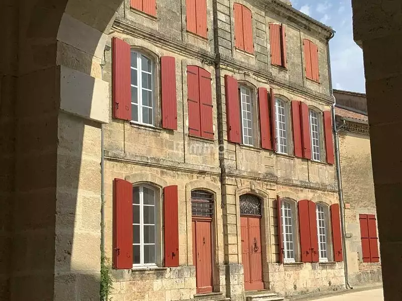 Maison, 644 m²