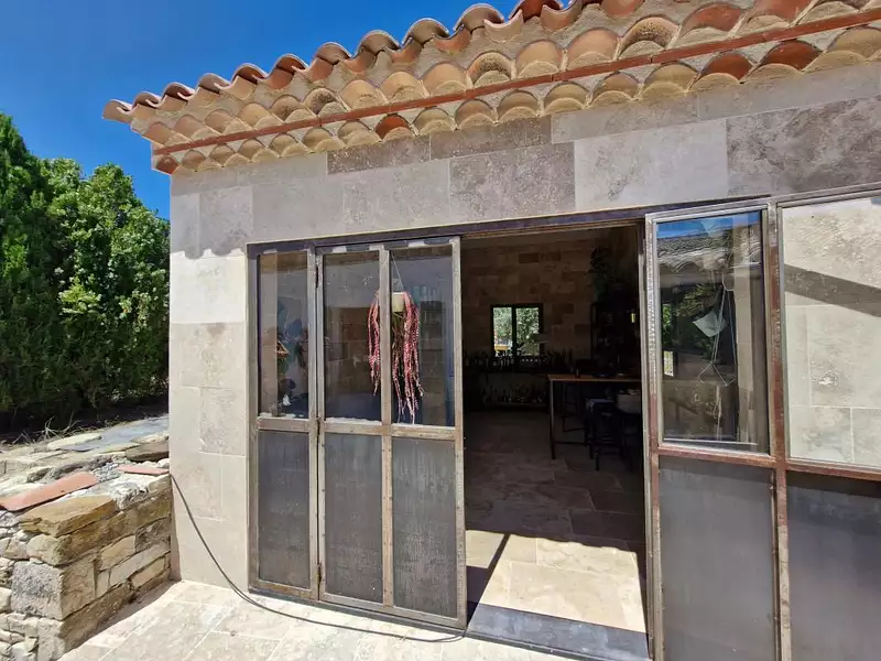 Maison, 210 m²
