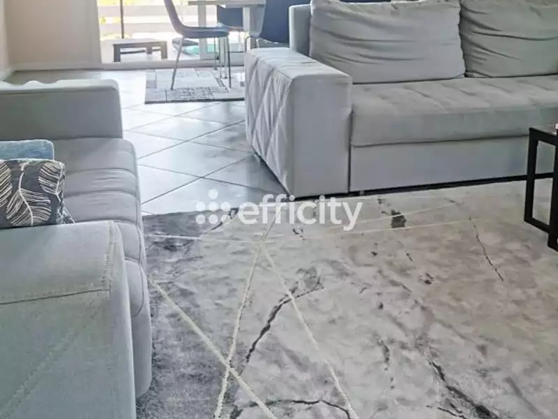 Maison, 174 m²