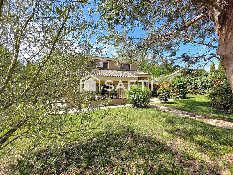 Maison, 107 m²
