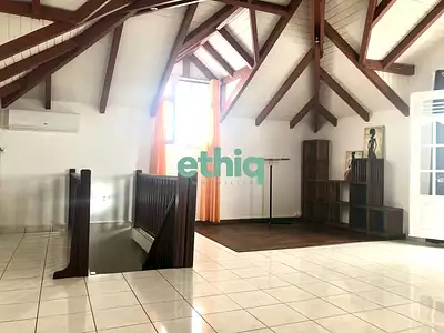 Maison, 195 m²