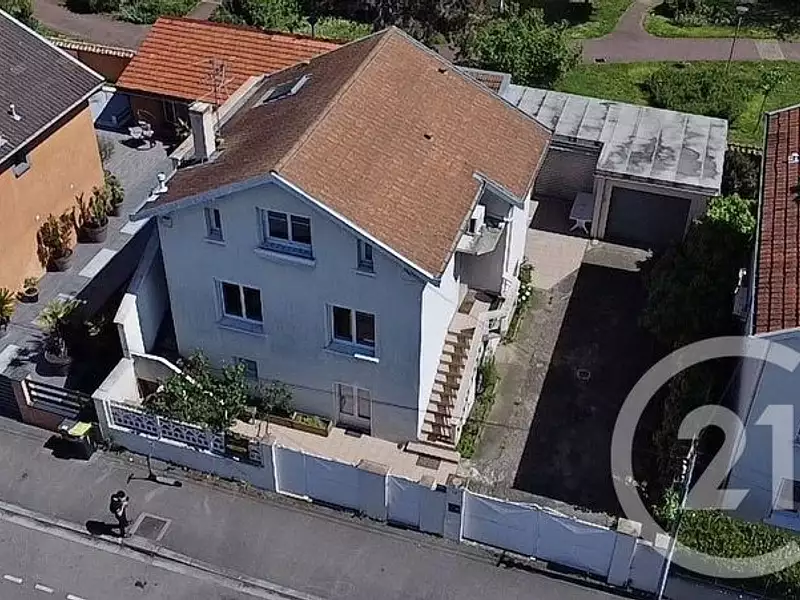 Maison, 141 m²