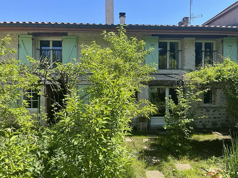 Maison, 156 m²