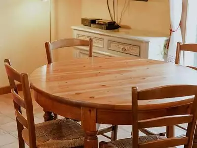 Maison, 596 m²
