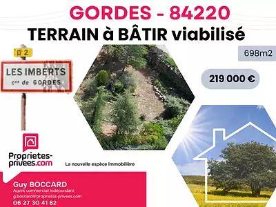 Terrain, 698 m²