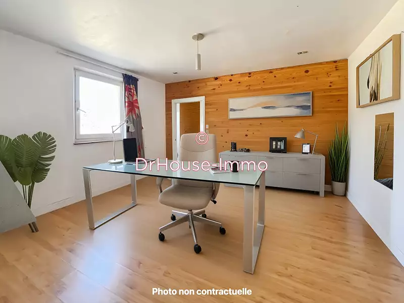 Maison, 180 m²