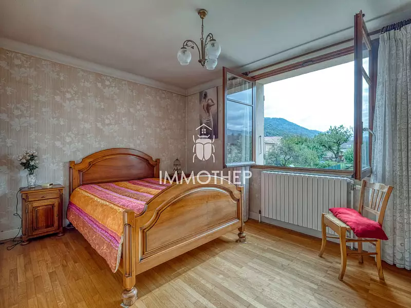 Maison, 217 m²