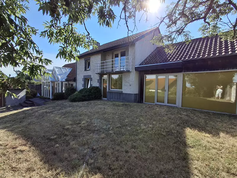Maison, 230 m²