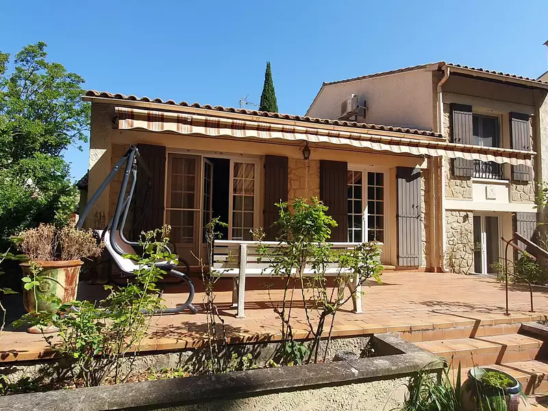 Maison, 93 m²