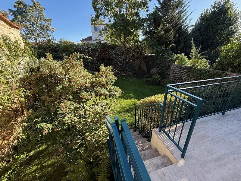 Maison, 160 m²