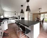 Maison, 163 m²