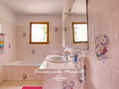 Maison, 126 m²