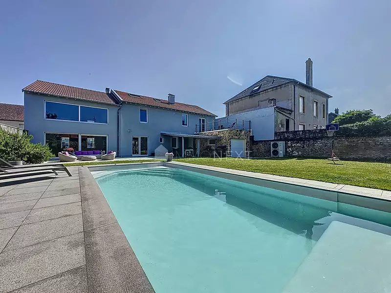 Maison, 267 m²