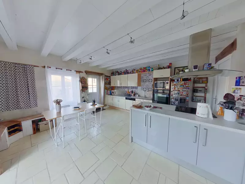 Maison, 156 m²