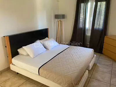 Maison, 219 m²