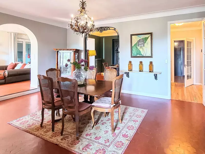 Maison, 530 m²