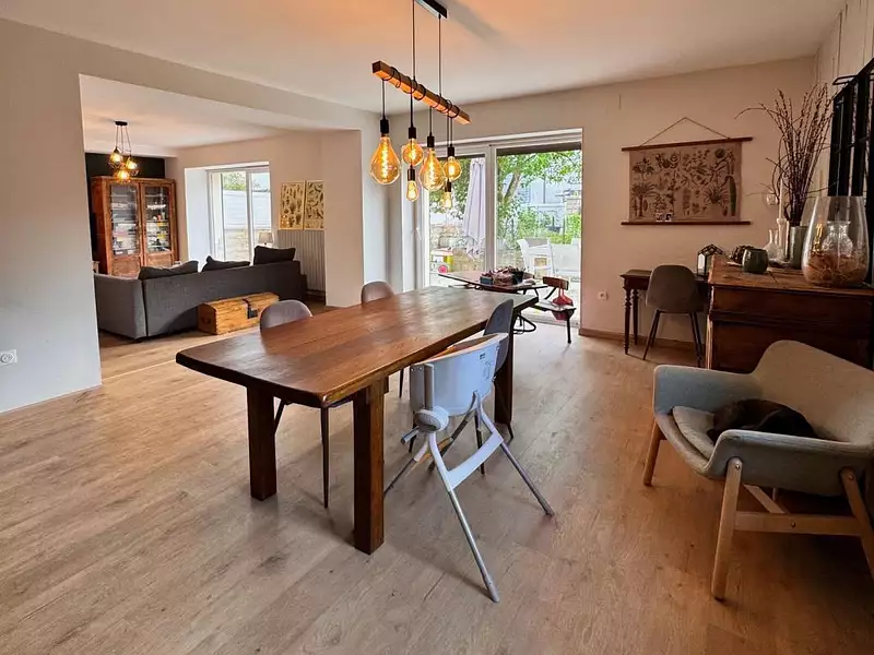 Maison, 227 m²