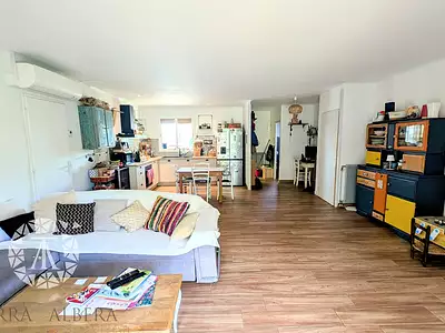 Maison, 75 m²