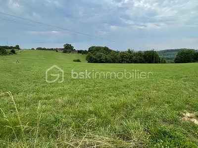 Terrain, 10 280 m²