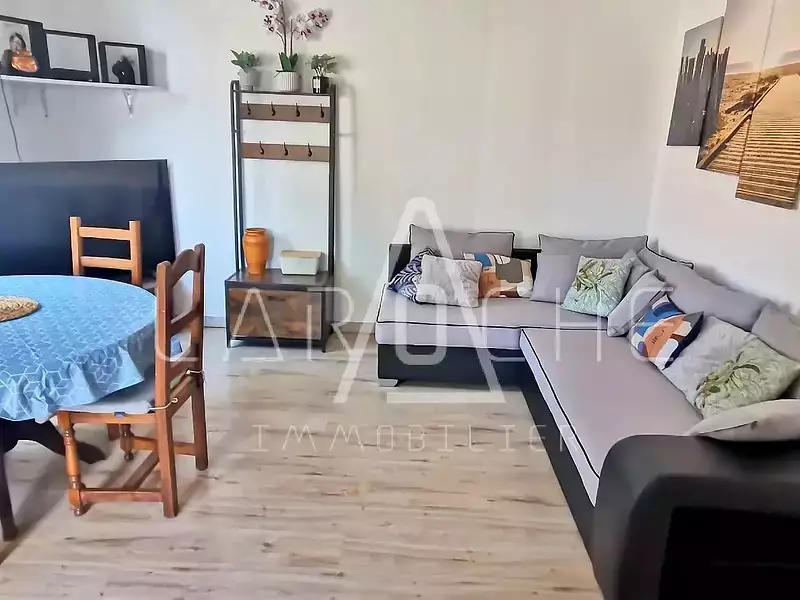 Immeuble, 120 m²