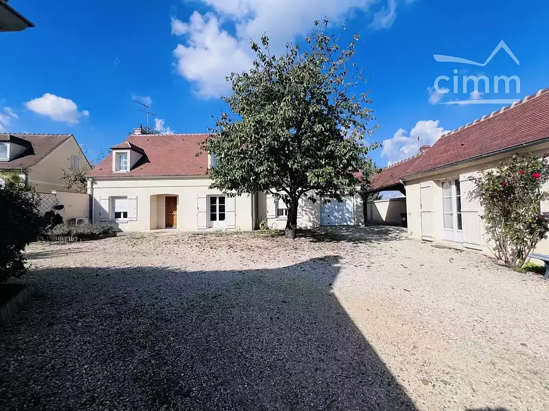 Maison, 337 m²