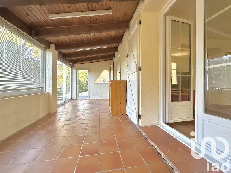 Maison, 240 m²