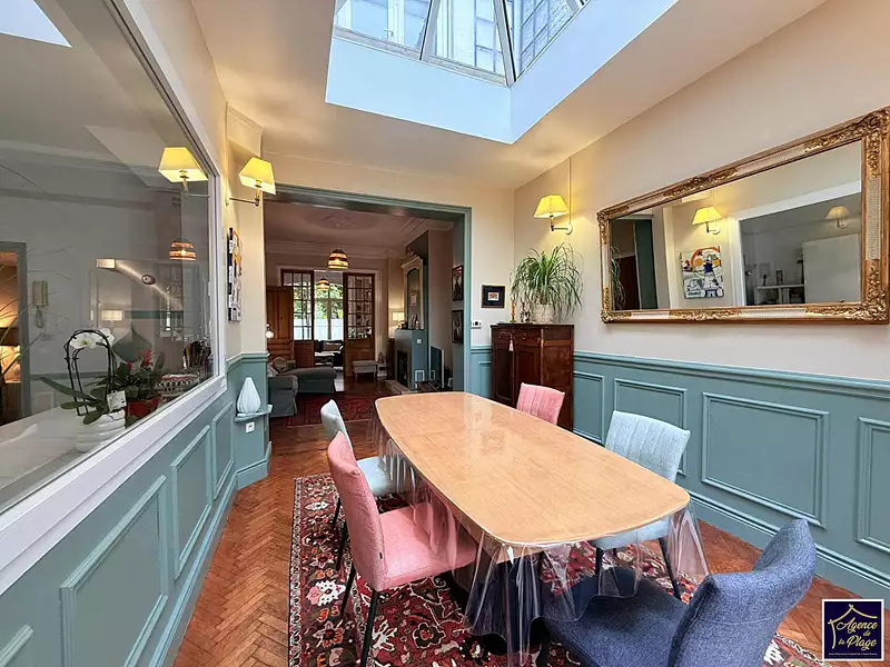Maison, 227 m²