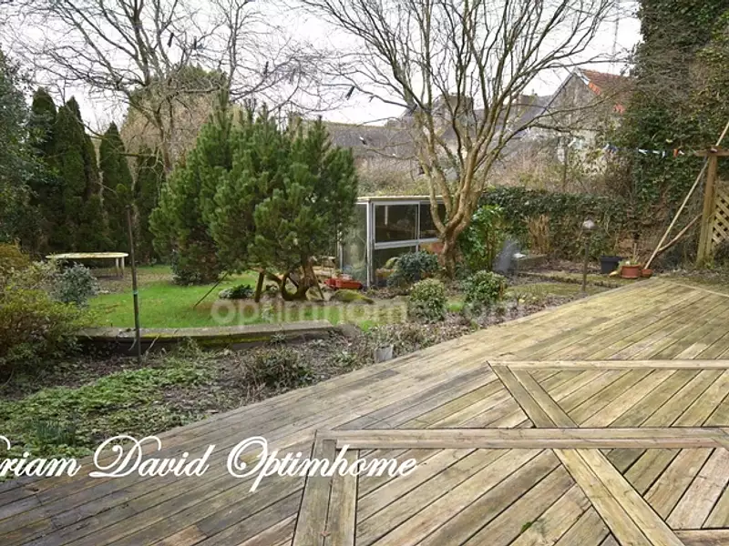 Maison, 252 m²