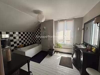 Maison, 192 m²