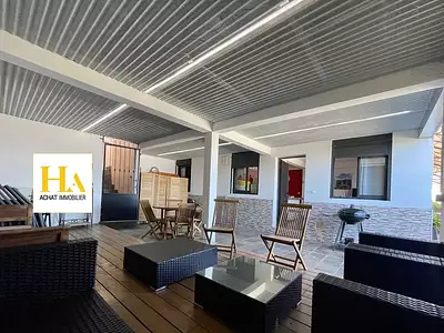 Maison, 297 m²