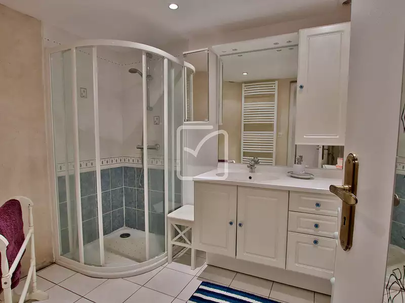 Maison, 160 m²