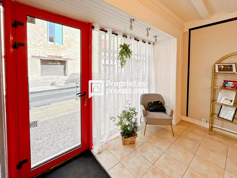 Immeuble, 155 m²