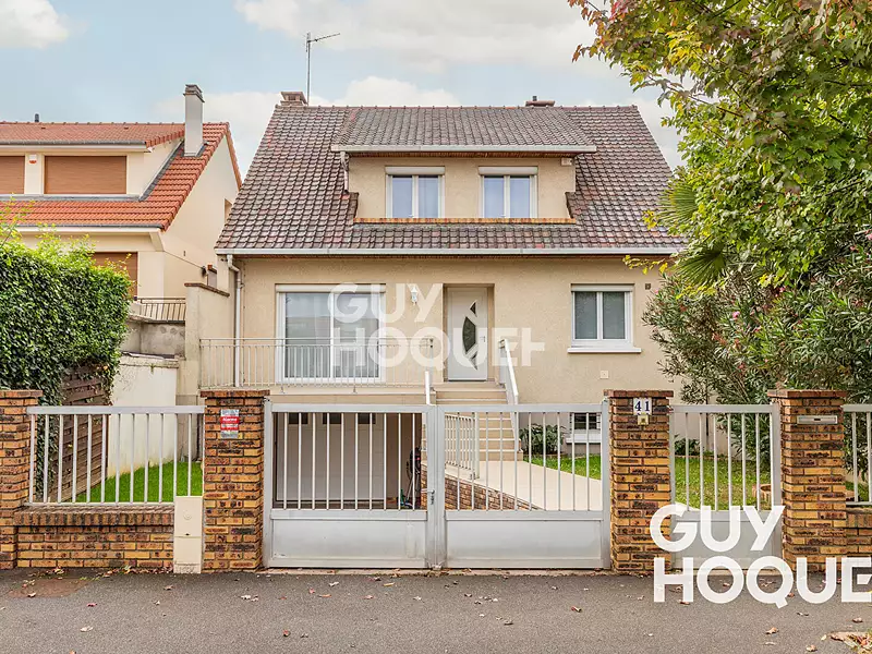 Maison, 162 m²